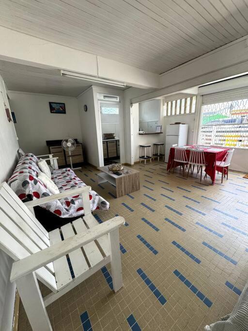 Maison Authentique A 300M De La Plage แซ็งแตนน์ ภายนอก รูปภาพ